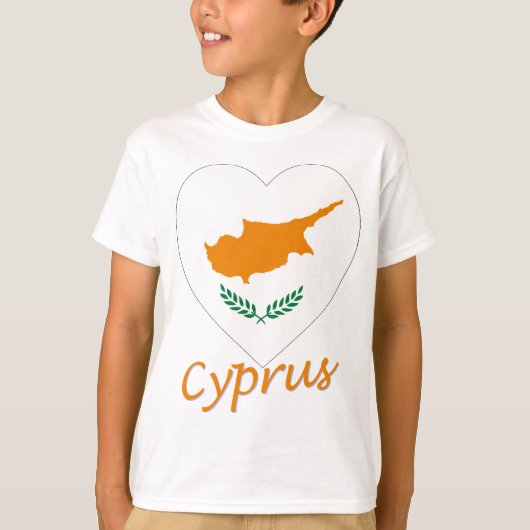 Cyprus Flag Heart T-shirt (Voorkant)