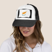 Cyprus Vlag Hoed Trucker Pet (In situ)