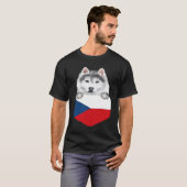 Czech Republic Flag Siberian Husky Dog In Pocket T-shirt (Voorkant volledig)