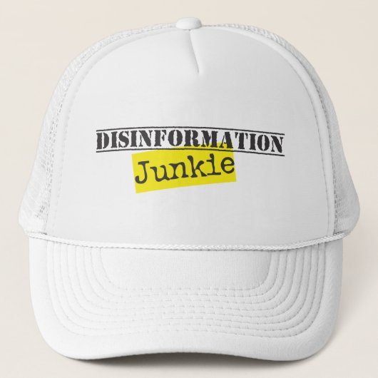 Dез-informatie Junkie Trucker Pet (Voorkant)