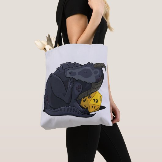 D20 zwarte draak tote bag (Dichtbij)