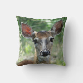 D33 White-tailed Deer Doe Kussen
