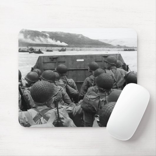 D-daagse soldaten in een Higgins Boat Muismat (Met muis)
