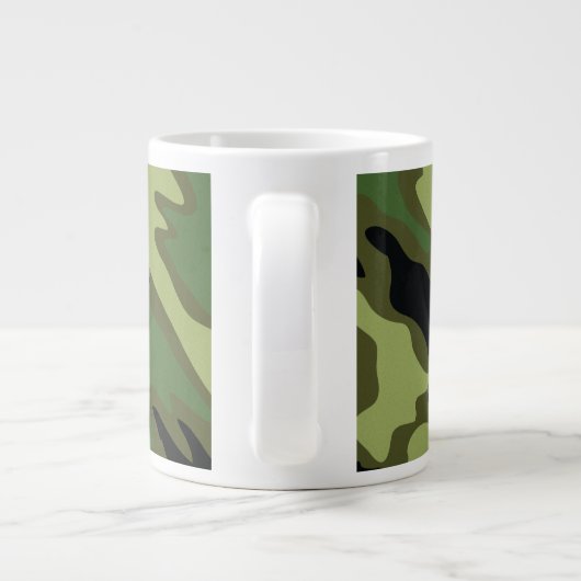D-day Jubileum badge met camouflage Grote Koffiekop (Achterkant)