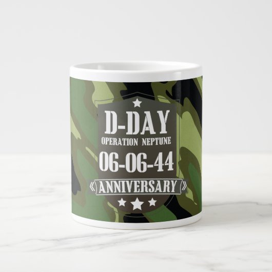 D-day Jubileum badge met camouflage Grote Koffiekop (Voorkant)