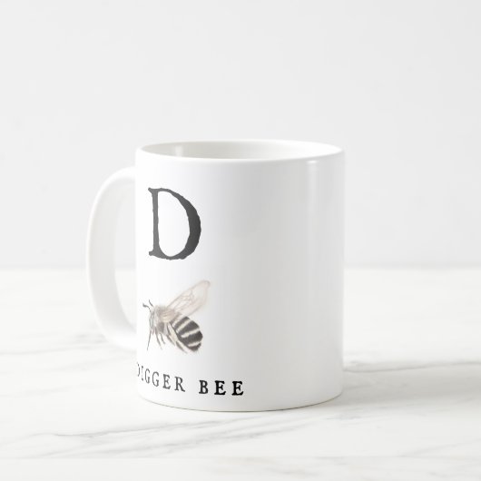 "D" Digger Bee Coffee Mok (Voorkant links)