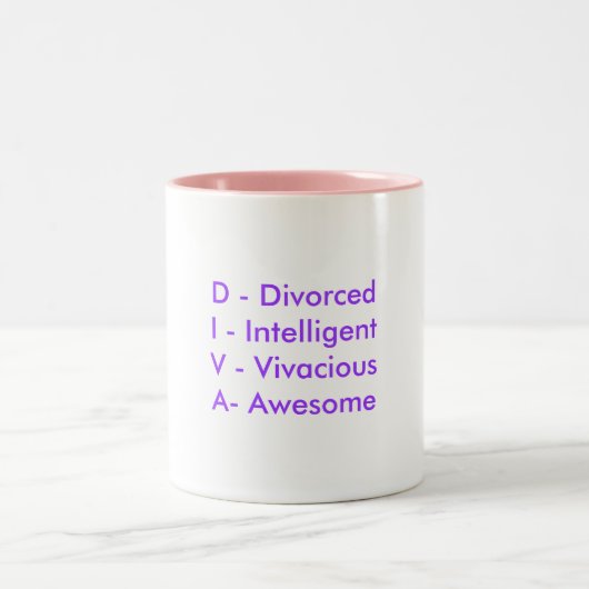 D - DivorcedI - IntelligentV - VivaciousA - Geweld Tweekleurige Koffiemok (Center)