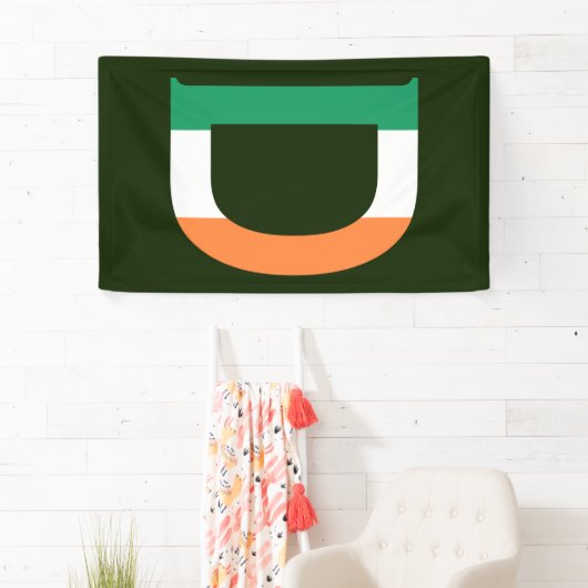 D Monogram overlay op Ierse Vlag (v) bnrcnt Spandoek (Insitu)