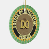 D.O. BADGE vitruvian Man DOCTOR OSTEOPATHY Keramisch Ornament (Rechts)