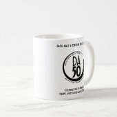 DA50 Worldwide Virtual Convention Mug in Black Koffiemok (Voorkant rechts)