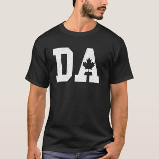 DA Letter D en A Capital Alphabet Canada Maple Le T-shirt