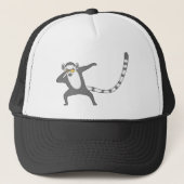 Dab lemur trucker pet (Voorkant)