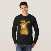 Dabberkat met glansglas dat een Taco bestuurt T-shirt (Voorkant volledig)