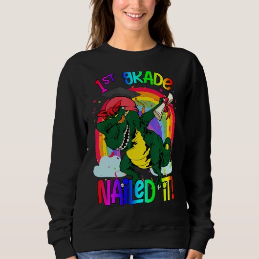 Dabbing 1st Grade Dinosaur Rex Afstuderen Nailed I Trui (Voorkant)