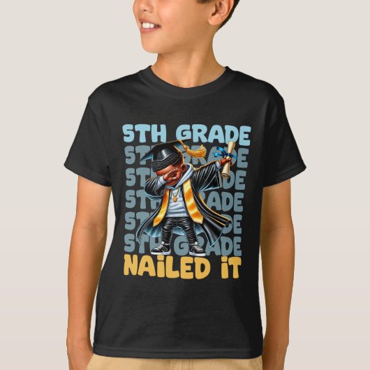 Dabbing Afstuderen Boy 5th Grade Nailed It CL van T-shirt (Voorkant)