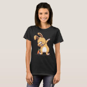 Dabbing Bunny met wortel T-shirt (Voorkant volledig)