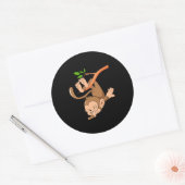 Dabbing Dance Monkey Ronde Sticker (Envelop)