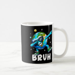Dabbing Earth Day 2025 Bruh Funny Meme Gezegde Kin Koffiemok