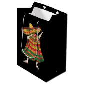 Dabbing Mexicaanse Poncho Cinco De Mayo Feestfeest Medium Cadeauzakje (Voorkant Gekanteld)