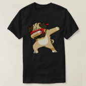 Dabbing Pug grappige hiphop T-shirt (Design voorkant)