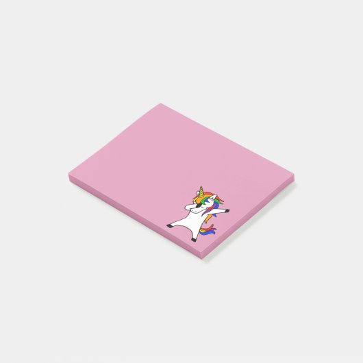 Dabbing Rainbow Unicorn Cute Post-it® Notes (Schuin)