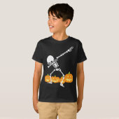 Dabbing Skeleton Pumpkin Field Halloween Spooky T-shirt (Voorkant volledig)