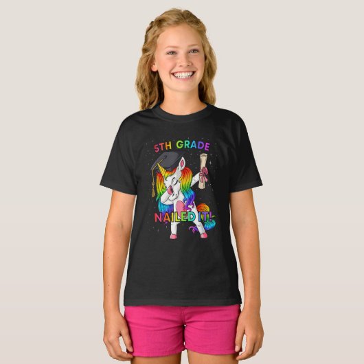 Dabbing Unicorn 5th Grade Nailed IT Afstuderen T-shirt (Voorkant volledig)
