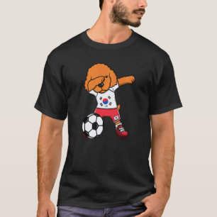 Dabende Poodle Hond Zuid-Korea Voetbalfans T-shirt