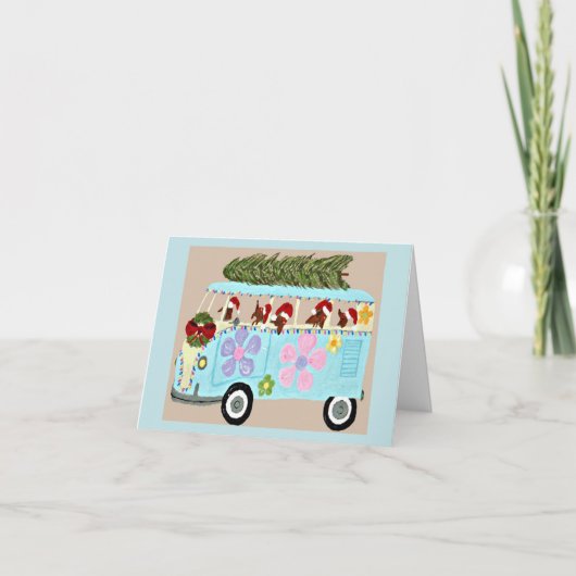 Dachshonden in hun Kerstmis Hippie Busje (Voorkant)