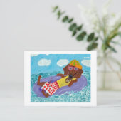 Dachshund Beach Bum Uitnodiging Briefkaart (Staand voorkant)