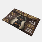 Dachshund bij een bezoek aan mijn huis, vergeet ni deurmat (Schuin)