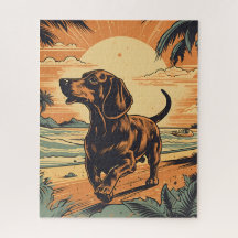 Dachshund bij een tropisch strand tijdens zonsonde