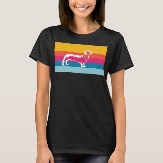 Dachshund by colorful stripes t-shirt (Voorkant)
