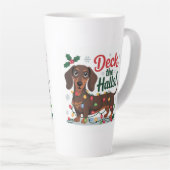 Dachshund Christmas Mug – Deck the Halls Holiday  Latte Mok (Rechterhoek)
