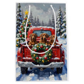 Dachshund Christmas Red Truck Holiday Medium Cadeauzakje (Voorkant)