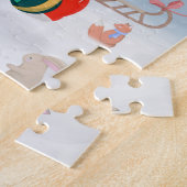 Dachshund Dog in sneeuw met kerstcadeaus Legpuzzel (Zijkant)