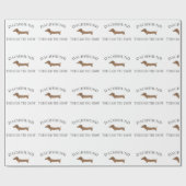 Dachshund door de sneeuw cadeaupapier (Vlak)