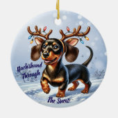 Dachshund door de sneeuw keramisch ornament (Achterkant)