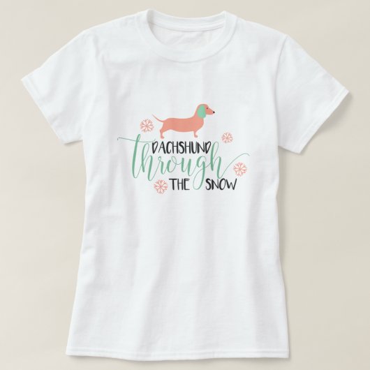 Dachshund door de sneeuwkerst t-shirt (Design voorkant)
