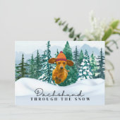 Dachshund door de sneeuwkerstvun feestdagenkaart (Staand voorkant)