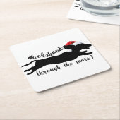 Dachshund door het sneeuwkerstVakantie Kartonnen Onderzetters (Schuin)