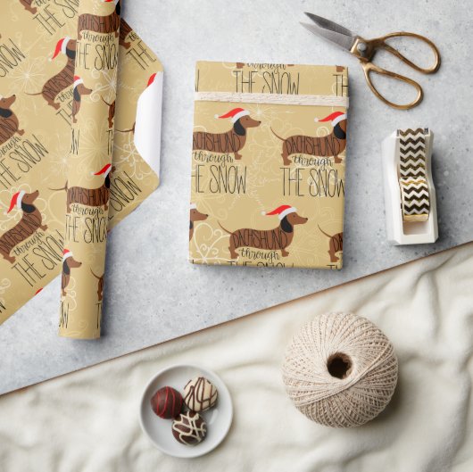 Dachshund door het sneeuwpakpapier cadeaupapier (Crafts)