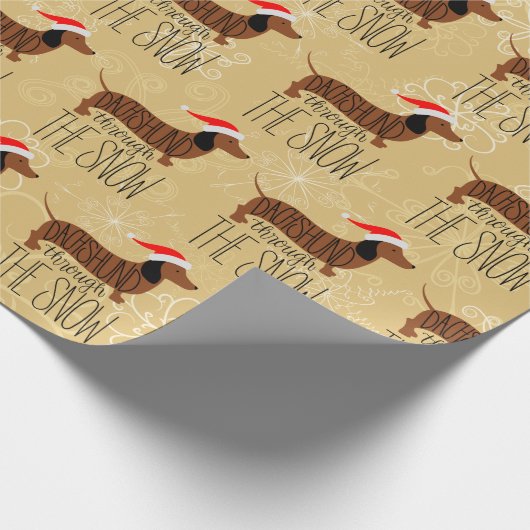 Dachshund door het sneeuwpakpapier cadeaupapier (Hoek)