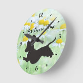 Dachshund en Daisies Wall Clock Ronde Klok (Hoek)