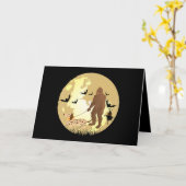 Dachshund Halloween Bigfoot aan het lopen is Kaart (Gele Bloem)