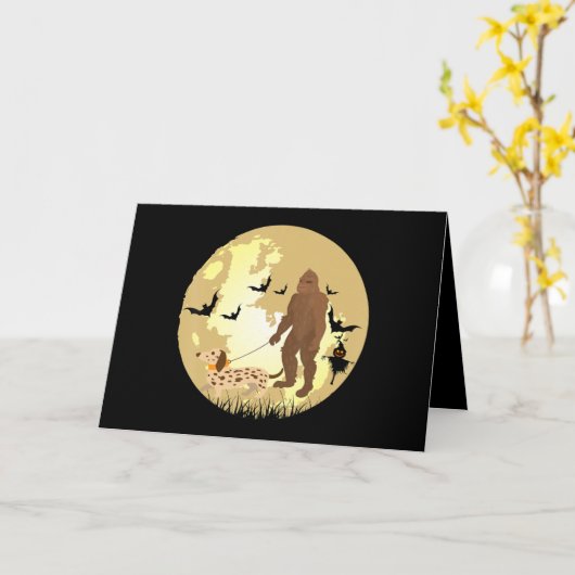 Dachshund Halloween Bigfoot aan het lopen is Kaart (Gele Bloem)