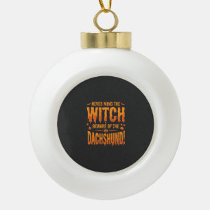 Dachshund Halloween Heks Waarschuwing Typografie V Keramische Bal Ornament