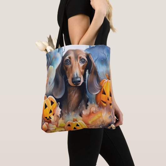 Dachshund Halloween met pompoenen eng Tote Bag (Dichtbij)