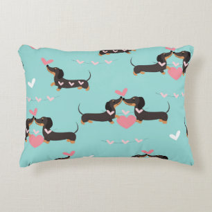 Dachshund-honden in liefde en hart naadloos patroo accent kussen