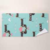 Dachshund-honden in liefde en hart naadloos patroo badhanddoek (Badhanddoek)